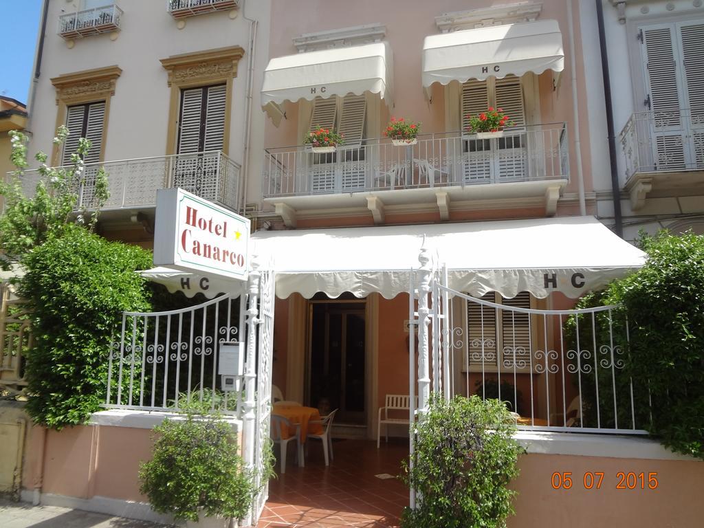 Hotel Canarco Viareggio Exteriör bild